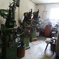 verschiedene Schleifmaschinen von K&K Schärfdienst 